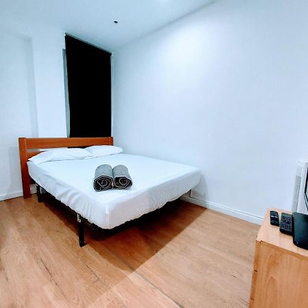 Habitacion Privada Con Cama Doble Valenza Esterno foto